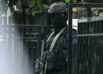Personel Detasemen Khusus 88 Antiteror Kepolisian Indonesia. ANTARA FOTO/Ariesanto