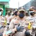 Kapolda Jateng Irjen Pol Ahmad Luthfi ditemani oleh Kabidhumas Polda Jateng Kombes Pol Iskandar Fitriana Sutisna.