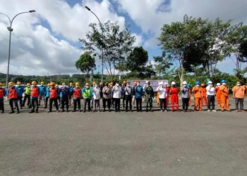 bright PLN Batam menggelar apel siaga bertempat di Kantor Service Business Unit PLN Batam, Baloi, Kota Batam, Kamis (3/12/2020) pagi.
