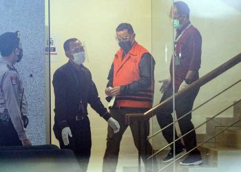 Menteri Sosial Juliari Batubara menjalani pemeriksaan terkait korupsi bansos Covid-19, di kantor KPK, Jakarta