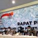 Rapat pleno rekapitulasi dan penetapan hasil penghitungan suara Pilkada Kepri lanjutan digelar KPU, Minggu (20/12/2020). KPU Kepri menyatakan Pasangan Calon (Paslon) Nomor Urut 3 Calon Wakil Gubernur dan Wakil Gubernur Provinsi Kepri Ansar Ahmad -Marlin Agustina unggul 39,97 persen. (foto: Diskominfokepri)