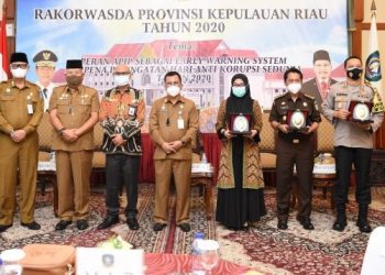 Sekretaris Daerah Provinsi Kepri  T. S. Arif Fadilah.