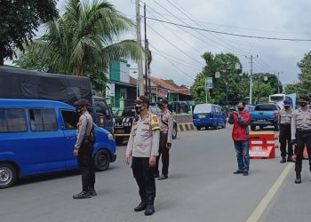 Kabag Ops Polres Cianjur AKP Muhammad Alan Haikel menuturkan bahwa pemeriksaan dilakukan kepada para pengunjung.