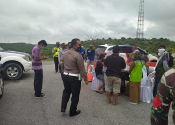 Satuan polisi lalulintas Polres Pelalawan melaksanakan kegiatan Pemeriksaan.