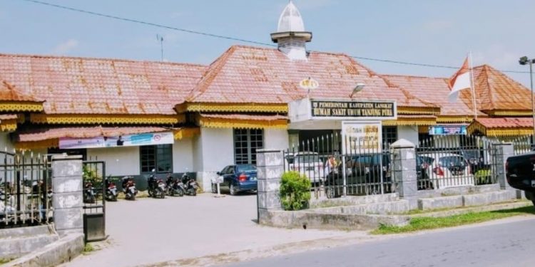 RSUD Tanjung Pura Kabupaten Langkat terus memberikan edukasi dan pelayanan sesuai Protokol Kesehatan (Prokes) covid 19.
