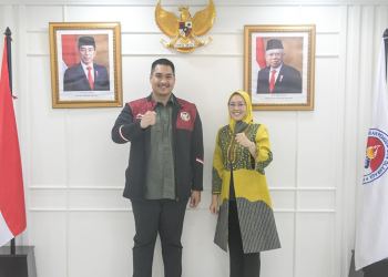 Bupati Purwakarta Anne ratna Mustika dan Menpora. ( Foto : Diskominfo Purwakarta)