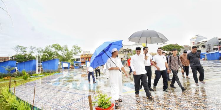 Gubernur Sulawesi Berkunjung ke Taman Callaccu. ( Foto : sulselprov.go.id)