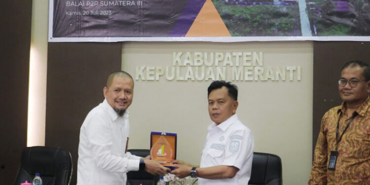 Plt Bupati Kepulauan Meranti AKBP (Purn) H. Asmar. (Foto : Dokumentasi).
