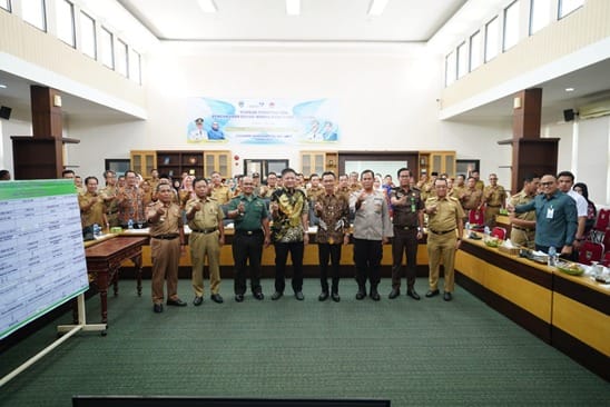 Oku Timur