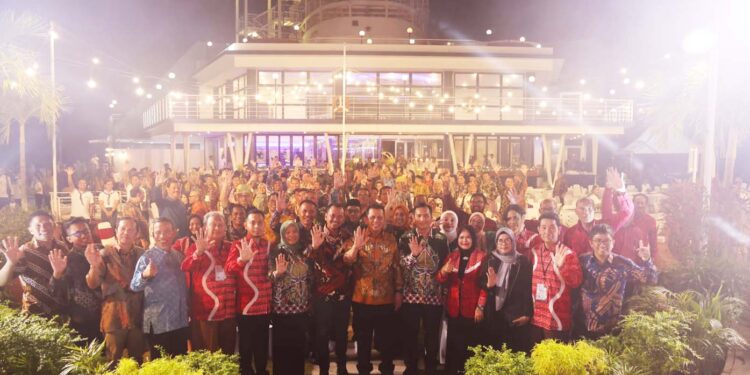 Gala Dinner Pembukaan Rakornas KPI dan Harsiarnas Ke-90 di Houlos Phos Hotel, Bintan.