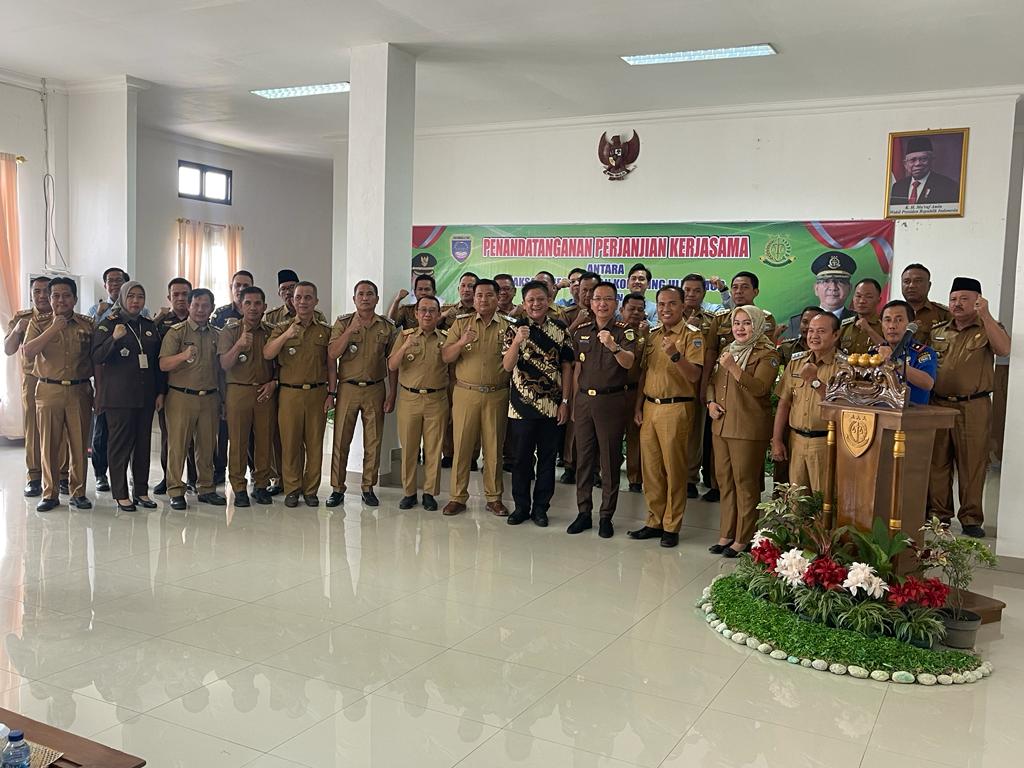 OKU Timur