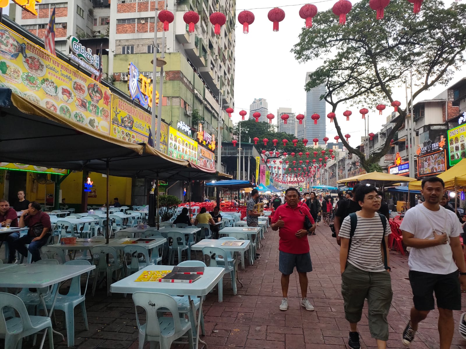 Tempat wisata kuliner di kawasan Bukit Bintang Kuala Lumpur, Malaysia. (Foto/Jasniwati).