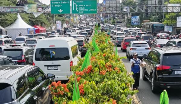 Libur Hari Natal 21 Ribu Kendaraan Masuk ke Puncak Bogor. (Foto/Dokumentasi).
