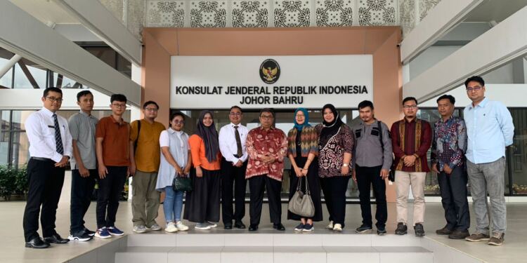 Konsul Jenderal Republik Indonesia (Konjen) RI Johor Bahru, Sigit Suryantoro Widiyanto.(Foto/Pensosbud).