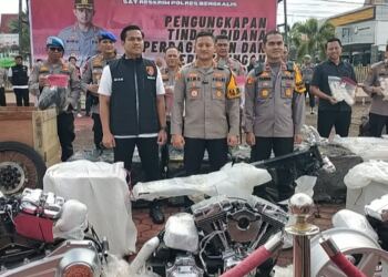 8 Truk Barang Ilegal Senilai Rp 5 Miliar Lolos di Batam. (Foto/Istimewa).