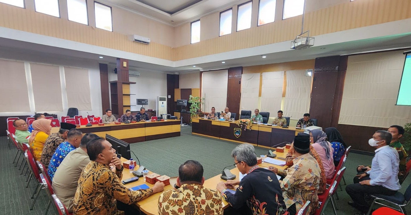 OKU Timur