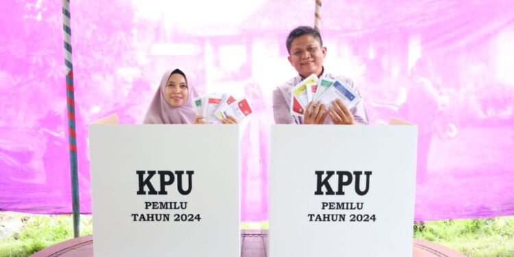Bupati OKU Timur Ir. H. Lanosin, M.T. (Foto/Yesianti).