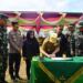 PJ Bupati Mesuji Sulpakar membuka kegiatan TNI Manunggal Membangun Desa. (Foto/Masderik).