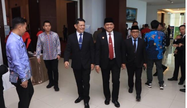 Pj) Bupati Tulang Bawang Barat (Tubaba) Drs. M.Firsada, M.Si. (Foto/Masderik).