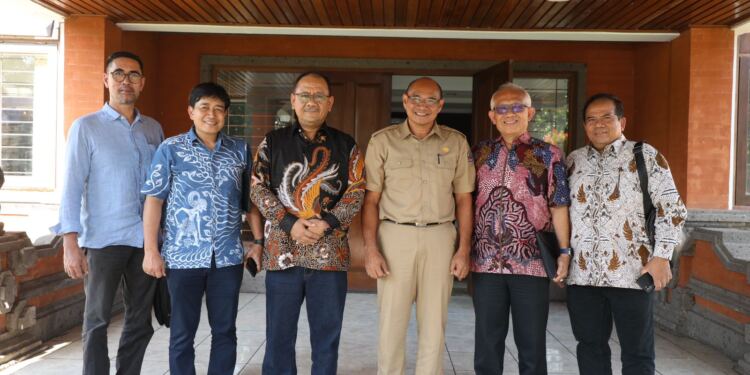Direktur Badan Usaha Fasilitas dan Lingkungan BP Batam, Binsar Oktavidwin Senin (13/5/2024). (Foto/Humas).