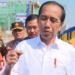 Presiden Joko Widodo (Jokowi) mengunjungi Kampung Nelayan di Tambak Lorok. (foto/net)