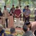 Dinas terkait dan Pejabat Lapas Batam saksikan penyembelihan hewan kurban di lapas Batam. (foto/net)