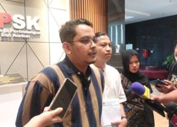 Koordinator Advokasi LBH Padang, Diki Rafiqi saat memberi keterangan di Ciracas, Jakarta Timur, Rabu (26/6/2024). (foto/net)