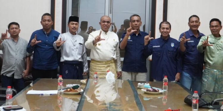 IMI Sumut mengadakan audiensi dengan Pj. Bupati Langkat, H.M. Faisal Hasrimy, AP, M.AP, di Rumah Dinas Bupati Langkat, Jumat (19/7/2024) siang. (foto/Kominfo Langkat)