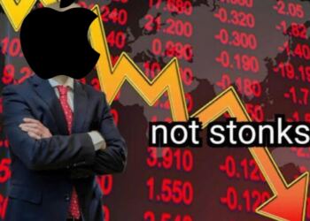 Apple Tumbang di China, meme Not Stonks (foto/net)