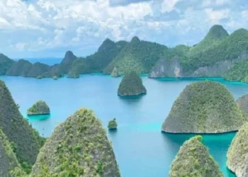 Salah satu destinasi wisata yang ada di Papua Barat. (foto/net)