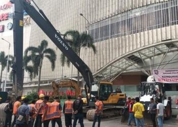 Pembongkaran gedung Centre Point siap dilakukan. (Foto/Doc)