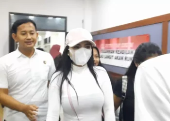Dinar Candy menjalani pemeriksaan di Polda Jambi, Rabu 31 Juli 2024. (Foto/Doc)