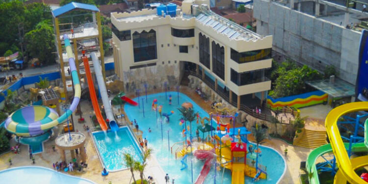 Suasana Draco Waterpark saat dulu masih beroperasi. (foto/doc)
