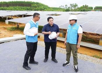 Menteri BUMN, erick Thohir meninjau lokasi IKN. (foto/net)