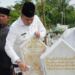 Pj Bupati Langkat H.M. Faisal Hasrimy, AP., M.AP bersama PB MABMI berziarah ke makam Sultan Langkat dan Leluhur MABMI dalam rangka Milad MABMI ke 53. (foto/Kominfo Langkat)