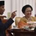Presiden Jokowi beserta Ketum PDIP, Megawati Soekarno Putri. (foto/net)