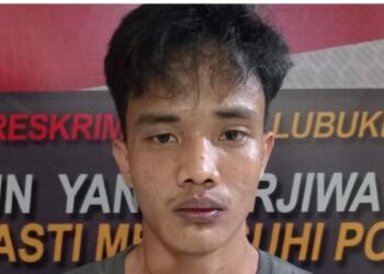 Pelaku pembacok paman hingga tewas, Reli. (Foto/doc)