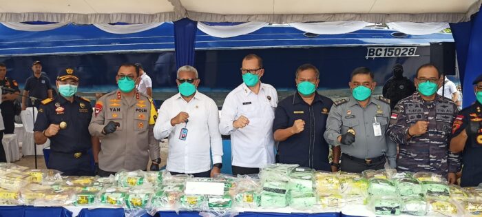 Konferensi pers pengungkapan sabu 106 Kg di Kepri. (foto/doc)