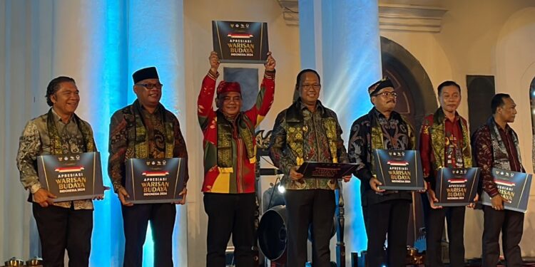 Raih 9 Apresiasi, Pj Gubernur : Jaga dan Lestarikan Warisan Budaya Sulawesi Tenggara Dengan Baik ! (foto/Humas Pemprov Sultra)