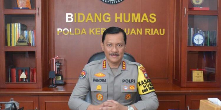 Kabid Humas Polda Kepri, Kombes Pol Zahwani Pandra Arsyad. (foto/dok)