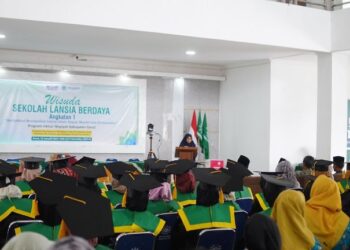 Puluhan Lansia Garut Ikuti Wisuda Program Inklusi Aisyiyah (foto/Diskominfo Garut)