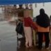 Wisatawan dan Pedagang Panik usai Gelombang Tinggi Hantam Pantai Bagedur (foto/ist)