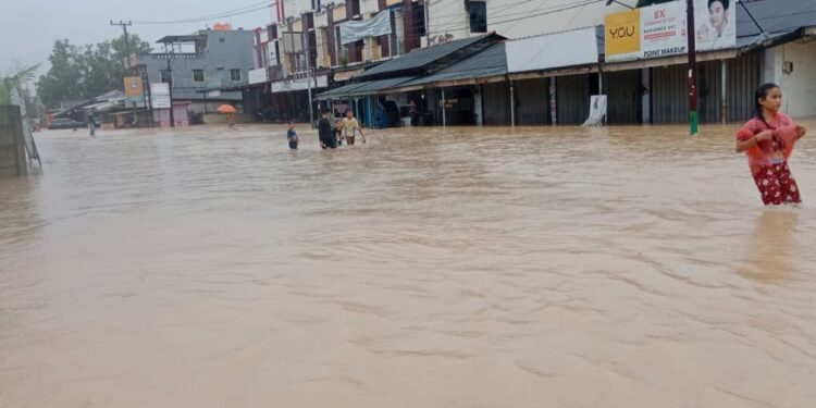 Banjir di Bangka Barat. (foto/dok)