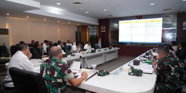 BP Batam menggelar rapat koordinasi bersama Komando Resor Militer (Korem) 033 Wira Pratama, Senin (13/1/2025). (foto/Humas BP Batam)