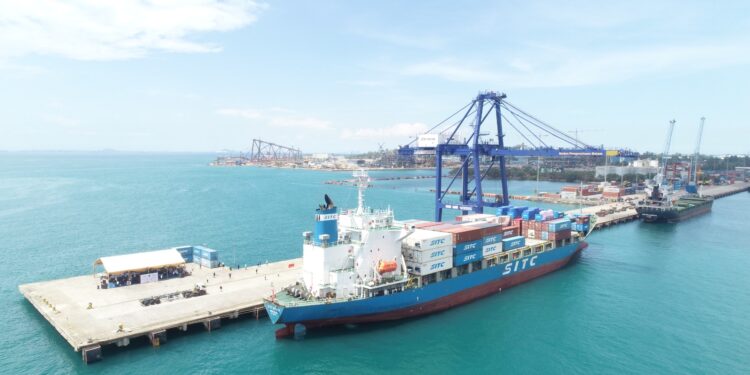 Badan Usaha Pelabuhan BP Batam Catatkan Kinerja Positif dengan Pertumbuhan Volume Kontainer 8 Persen di 2024 (foto/Humas BP Batam)