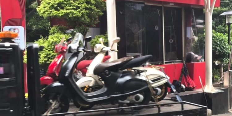 KPK Sita 3 Vespa Terkait Kasus Korupsi di LPEI (foto/ist)
