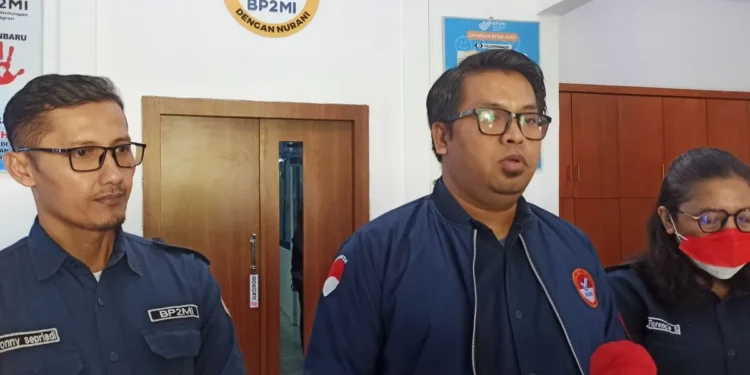 Kepala BP2MI Riau Fanny Wahyu. (foto/dok)