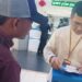 Petugas BP3MI Kepri melakukan pemeriksaan terhadap penumpang di pelabuhan Internasional yang terindikasi sebagai calon PMI non prosedural. (foto/dok)
