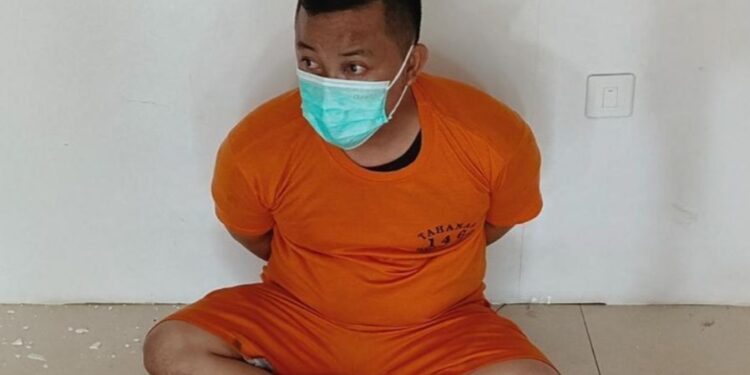 Tampang pelaku pemerkosa santriwati. (foto/dok)