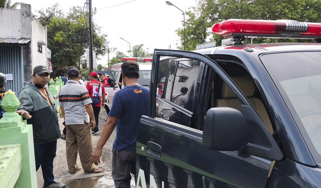 Puluhan orang dilaporkan mengalami keracunan makanan di Pedukuhan Krasakan, Kalurahan Lumbungrejo, Kapanewon Tempel, Kabupaten Sleman, Minggu (9/2/2025). (foto/ist)